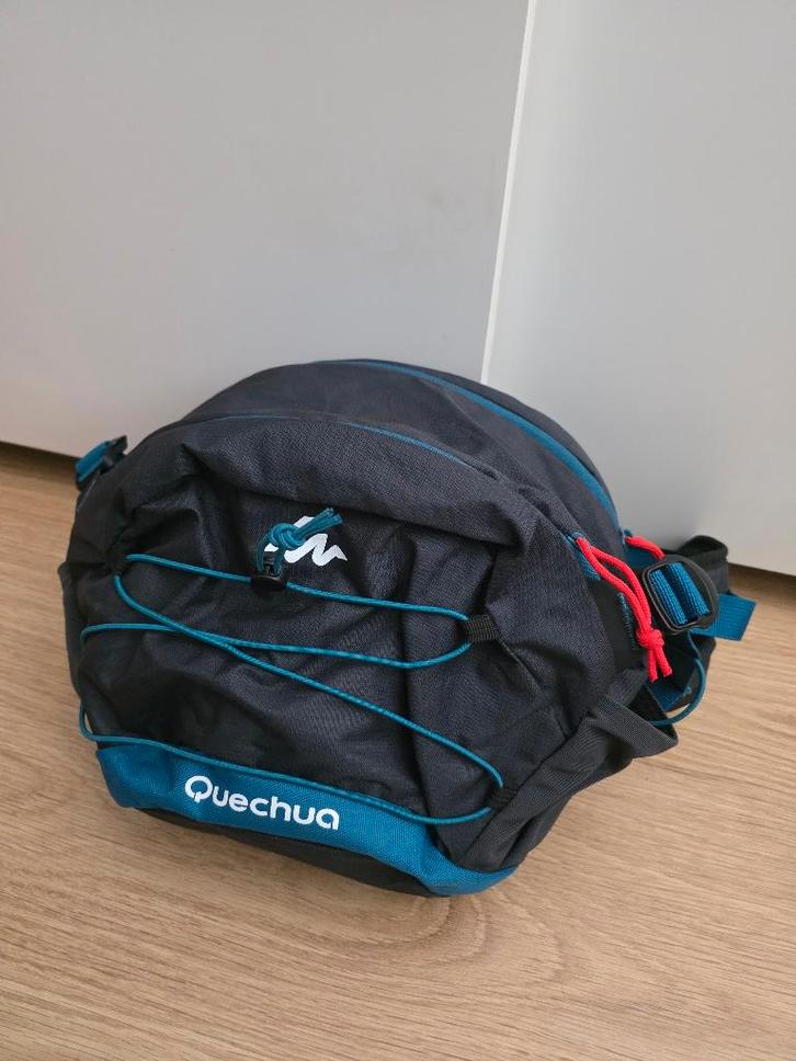 Heuptas  10 liter blauw - FORCLAZ, Sport en Fitness, Bergsport en Wandelen, Zo goed als nieuw, Rugzak, Ophalen of Verzenden