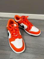 Nike Dunk Low Oranje Halloween Maat 38, Kleding | Dames, Schoenen, Ophalen of Verzenden, Zo goed als nieuw, Oranje, Sneakers of Gympen