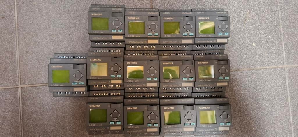 Div siemens logo oba6 en uitbreidings modules., Hobby en Vrije tijd, Elektronica-componenten, Ophalen of Verzenden, Zo goed als nieuw