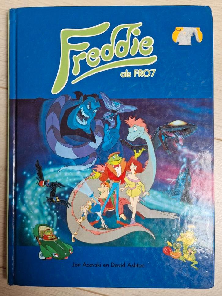 1992 freddie the frog als fro7 de kikker boek f.r.o.g, Verzamelen, Film en Tv, Ophalen of Verzenden