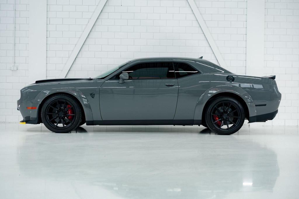 Dodge Challenger Demon #3190 l Complete Crate l Harman Kardo, Auto's, Dodge, Automaat, Stof, Gebruikt, 840 pk