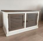 Kastje met louvre deuren, Ophalen, Gebruikt