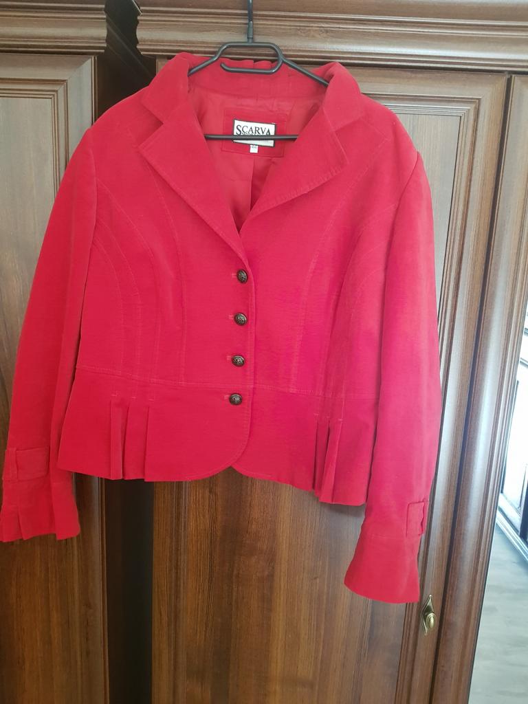 Scarva jasje rood, suedine stof mt. 44, Scarva, Maat 42/44 (L), Nieuw, Ophalen of Verzenden