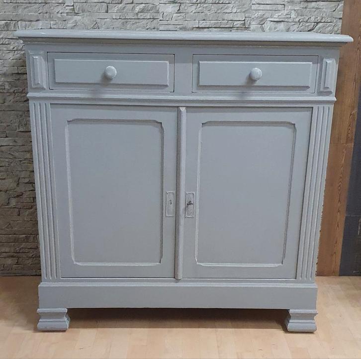 Brocante kast meidenkast halkast kledingkast in grijs, Antiek en Kunst, Curiosa en Brocante, Ophalen