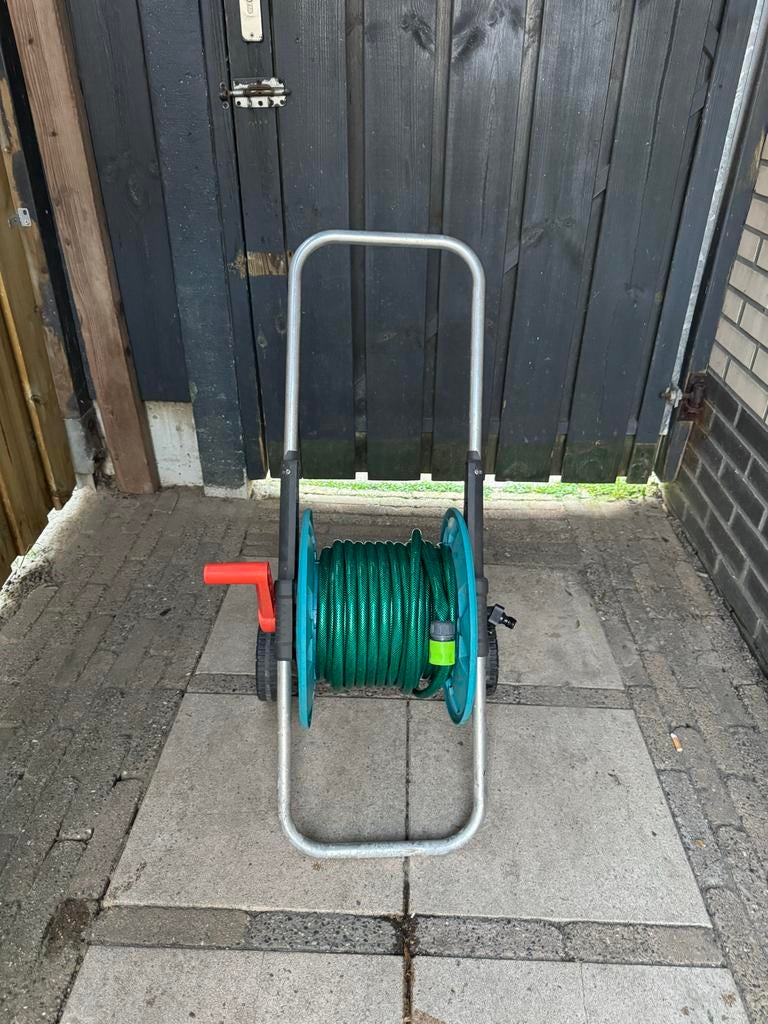 Slangwagen met tuinslang, Tuin en Terras, Tuinslangen, Ophalen, Gebruikt, Tuinslanghaspel