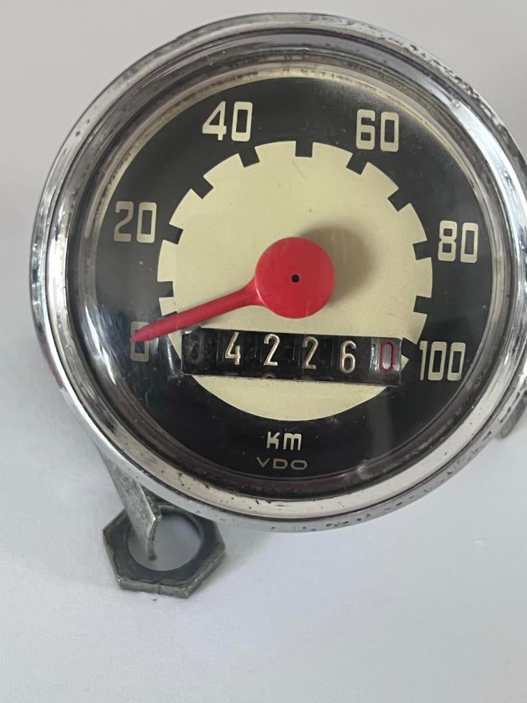 VDO kilometerteller tot 100 km/u, Fietsen en Brommers, Brommeronderdelen | Kreidler, Ophalen of Verzenden, Gebruikt, Overige typen