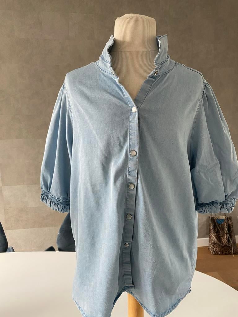 Lichtblauw spijker bloesje, Kleding | Dames, Ophalen of Verzenden, Gedragen, Maat 38/40 (M), Blauw