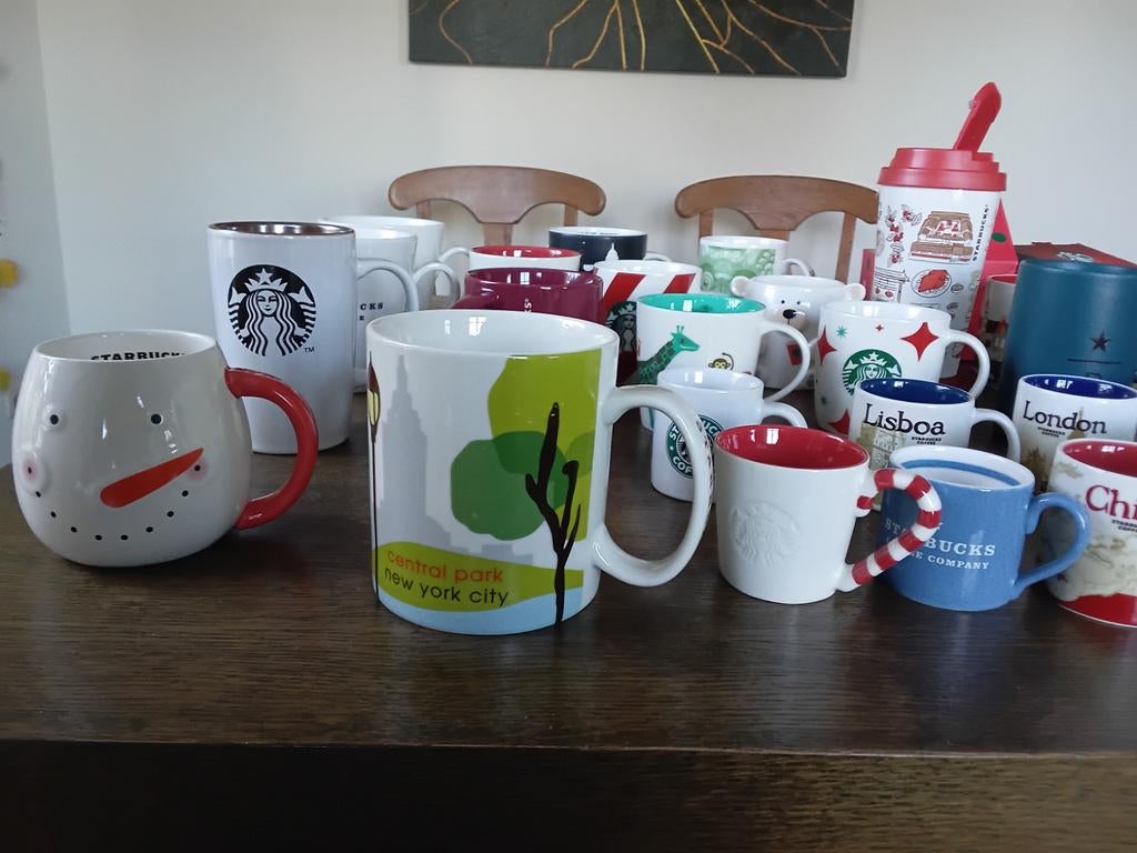 Grote collectie Starbucks mokken en bekers, Verzamelen, Ophalen of Verzenden, Zo goed als nieuw, Gebruiksvoorwerp