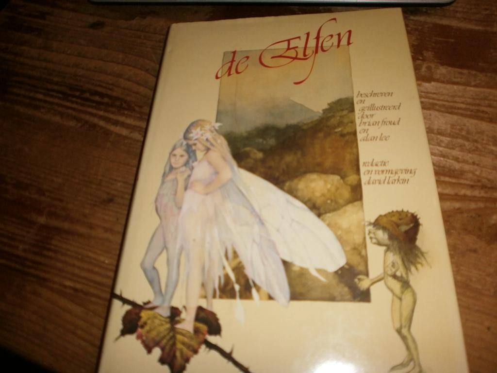 de elfen witte wieven trollen aardmannetjes feeen leuk boek, Boeken, Ophalen of Verzenden, Nieuw, Overige onderwerpen, Achtergrond en Informatie