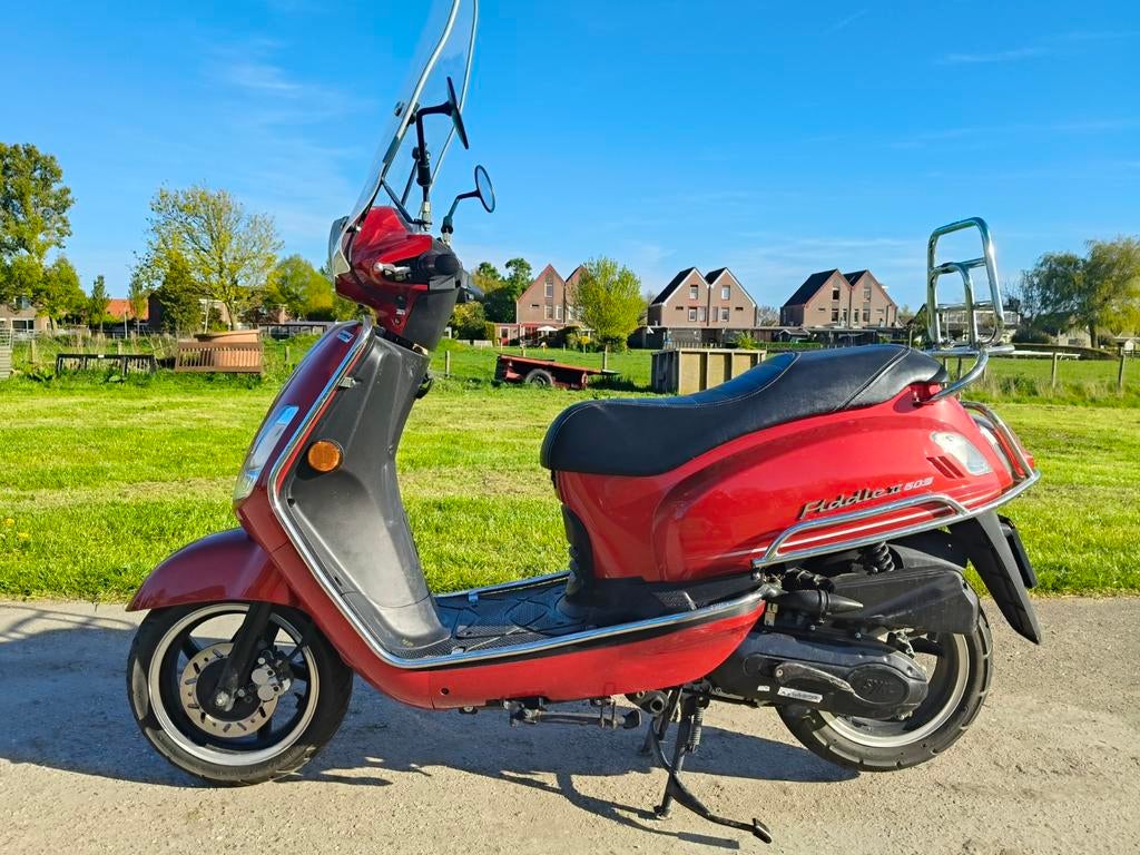 Sym fiddle 2.  3700 km, Ophalen, Maximaal 45 km/u, Zo goed als nieuw, Benzine