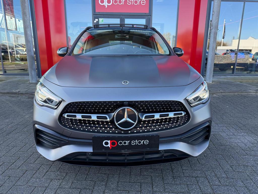 Mercedes-Benz GLA-klasse 250 e Business Solution AMG Limited, Gebruikt, Zwart, 4 cilinders, Bedrijf
