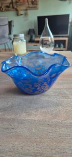 Blauw handgeblazen schaaltje gesigneerd, 20 cm, Antiek en Kunst, Ophalen of Verzenden