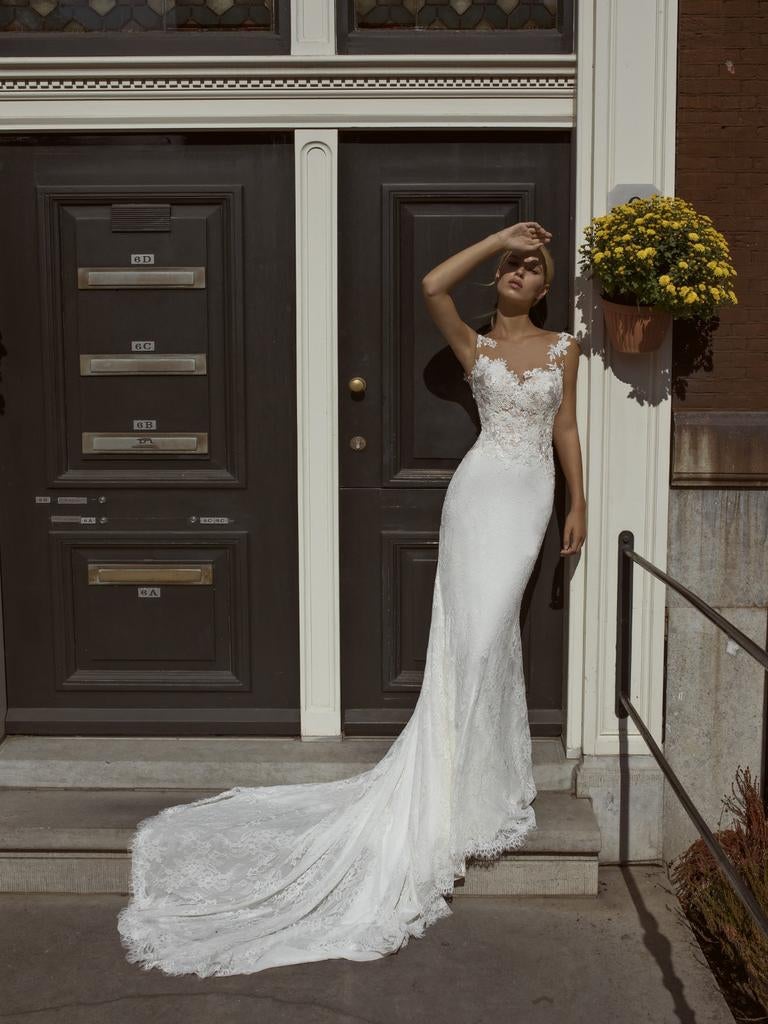 Modeca Faith kanten trouwjurk maat 34, Ophalen of Verzenden, Zo goed als nieuw, Wit, Trouwjurk