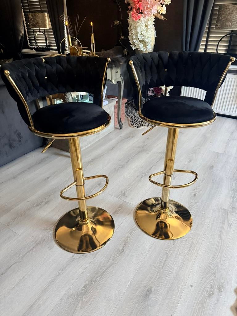 Barkrukken, Huis en Inrichting, Barkrukken, 2 krukken, Ophalen, Zo goed als nieuw, 60 tot 90 cm