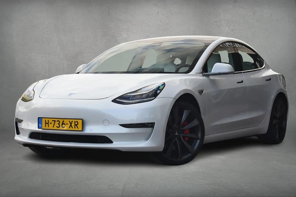 Tesla model 3 Performance White Metallic 513pk, Auto's, Tesla, Automaat, 1831 kg, Euro 6, Adaptieve lichten