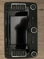 Volkswagen radio RNS 315 met navigatie, Ophalen, Zo goed als nieuw