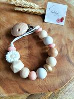 Kraamcadeau • Speenkoord Daisy Peach, Kraamcadeau, Nieuw, Ophalen of Verzenden, Saluty's kinder- en kraamcadeaus