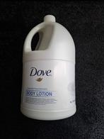 5 liter ! Dove Essential Nourishment Body Lotion (advr 381), Ophalen of Verzenden, Nieuw, Bodylotion, Crème of Olie