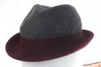 Vintage hoed Gerestylde trilby Loft bordeaux paars grijs 57, Hoed, Ophalen of Verzenden, LOFT, 57 cm (M, 7⅛ inch) of minder