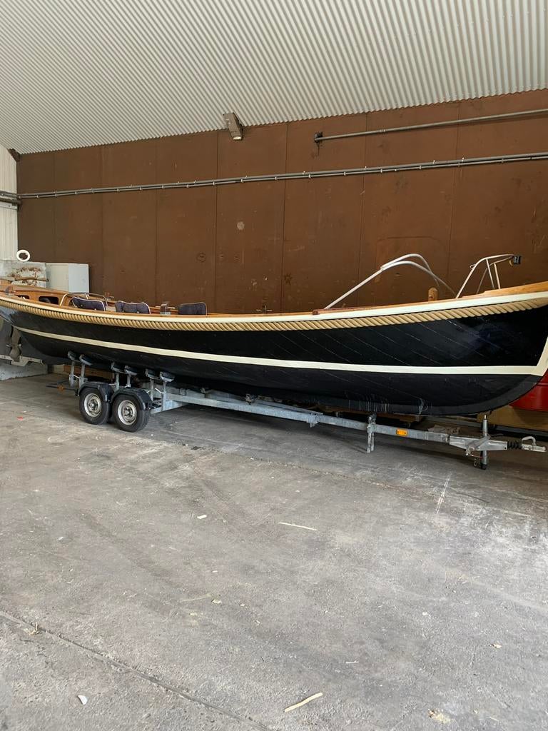 Kapiteinssloep 8,20m - Klassieke sloep + stalingstrailer, Watersport en Boten, 10 tot 30 pk, Gebruikt, Binnenboordmotor, 6 meter of meer