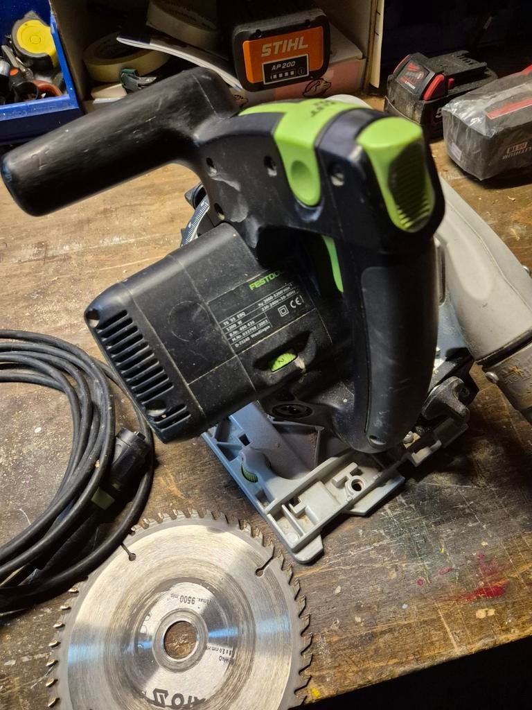 Festool invalzaag ts55 ebq, Doe-het-zelf en Verbouw, Ophalen of Verzenden, Zo goed als nieuw, 1000 watt of meer, Haakse handslijpmachine