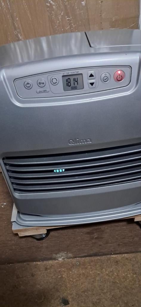 LAATSTE QLIMA SRE C 8040 LASER KACHEL., Huis en Inrichting, Kachels, Ophalen, Zo goed als nieuw, Overige brandstoffen, Petroleumkachel