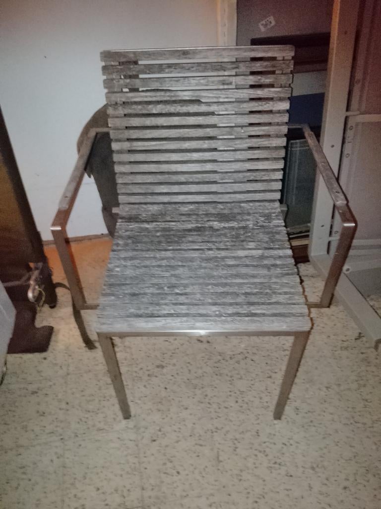 Vitec stoel met teak latten en RVS frame. 2 stuks, Ophalen, Bruin, Eén