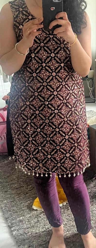 Paarse Indiase Churidar Jurk met Pailletten, Maat 38/40 (M), Paars, Ophalen of Verzenden, Gedragen