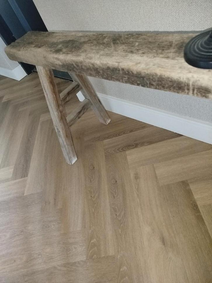 Antiek Landelijk Bankje - Rustieke Houten Bijzettafel, Antiek en Kunst, Antiek | Meubels | Stoelen en Banken, Ophalen