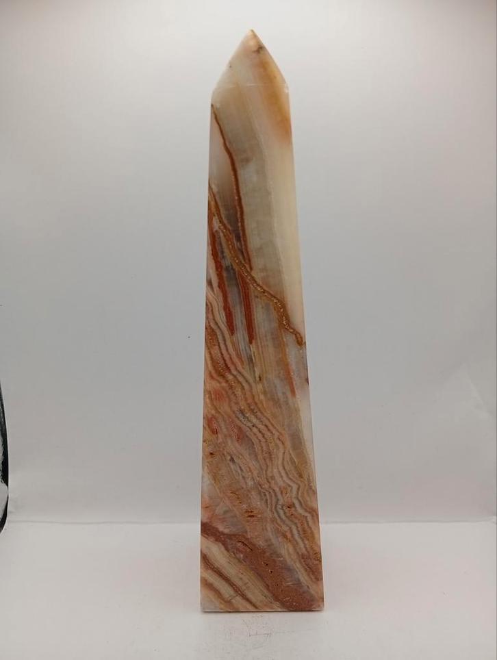 Aragoniet obelisk 640 gram hoogte 20 cm, Antiek en Kunst, Kunst | Beelden en Houtsnijwerken, Ophalen of Verzenden
