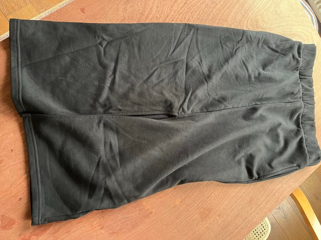 Zwarte kokerrok joggingstof met split - Maat L/XL, Kleding | Dames, Verzenden, Zwart, Maat 46/48 (XL) of groter, Zo goed als nieuw
