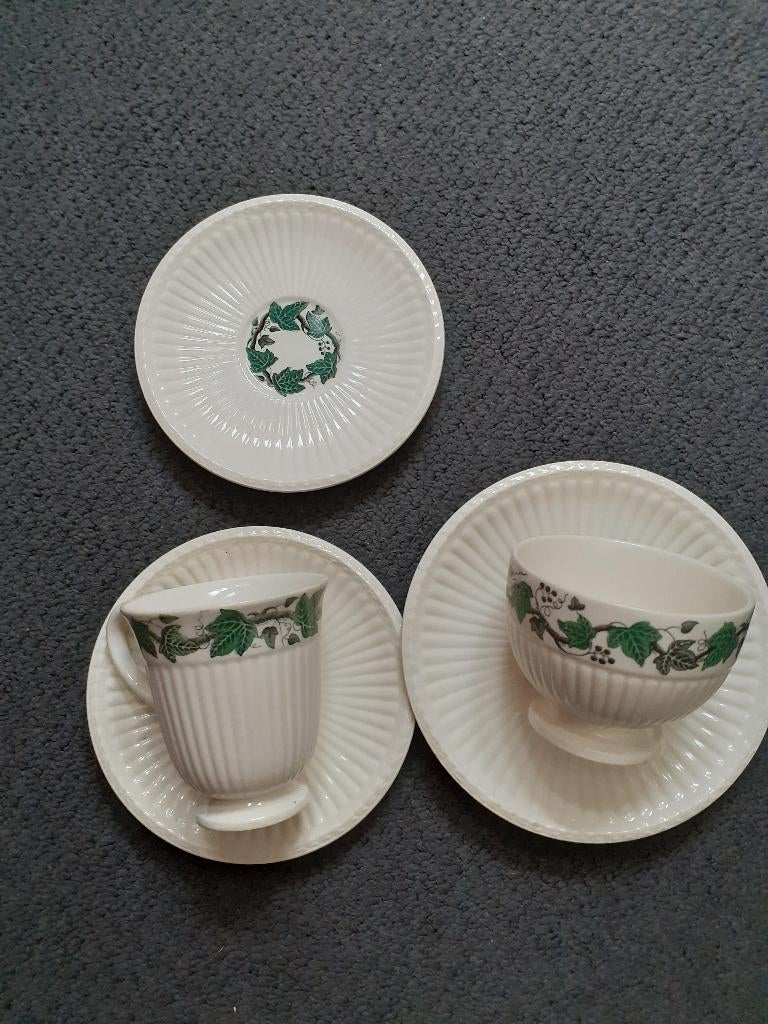 Wedgwood Stratford kop en schotels *eureka*, Huis en Inrichting, Keuken | Servies, Ophalen of Verzenden, Zo goed als nieuw, Wedgwood
