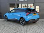 MG 4 Long Range Luxury 64 kWh | Navi | 360 Camera | Led Kopl, Auto's, MG, Automaat, 12 maanden, Gebruikt, Blauw