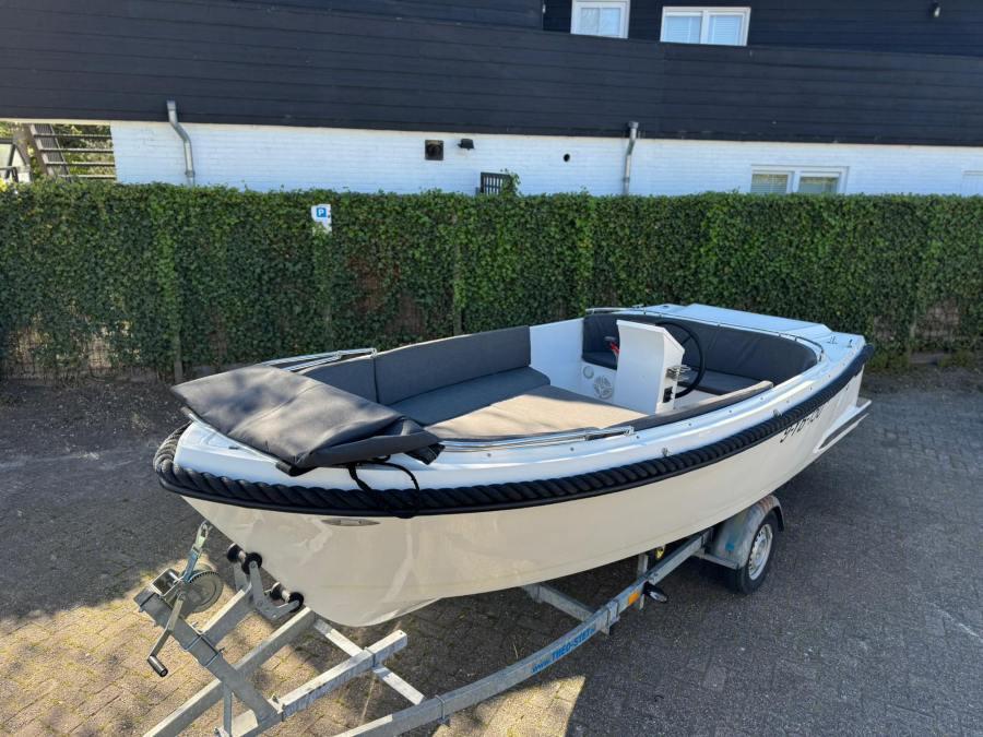 Admiraal 555 tender (bj 2019), Gebruikt, Overige brandstoffen, 3 tot 6 meter
