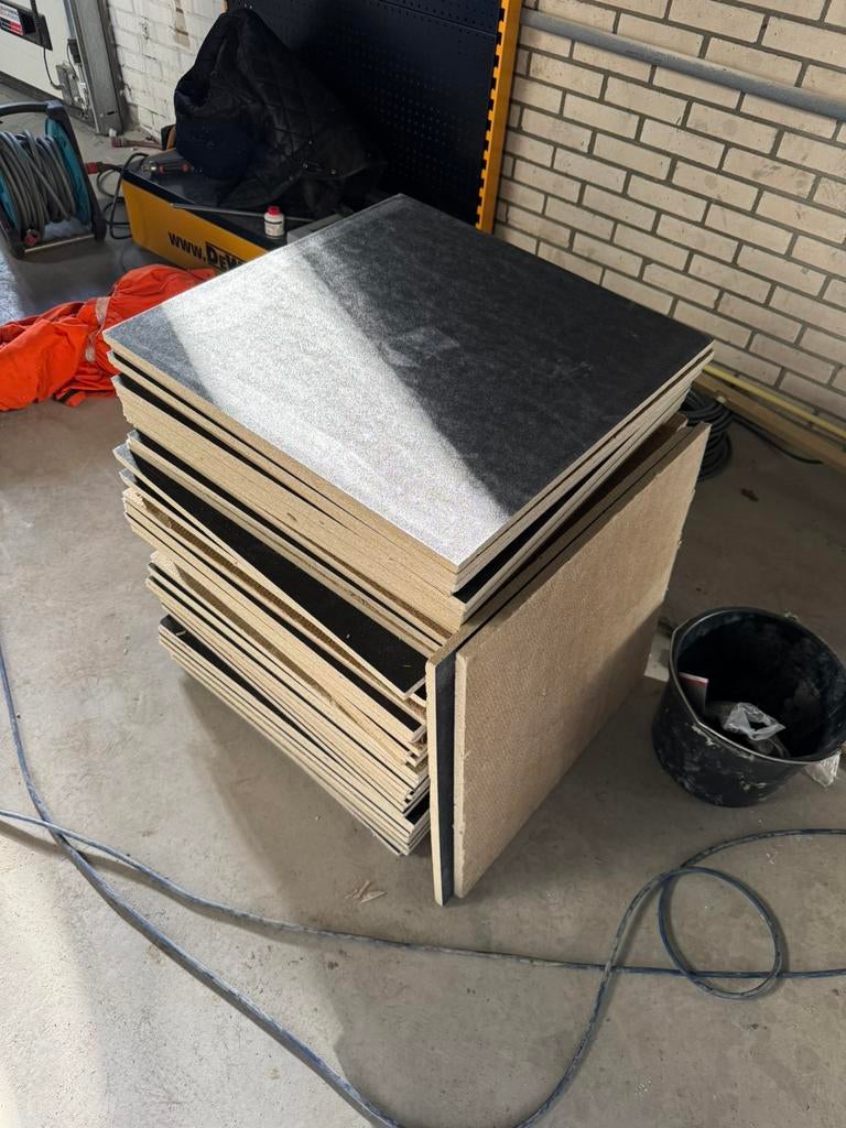 Zwarte systeemplafondplaten 60x60, Doe-het-zelf en Verbouw, Platen en Panelen, Ophalen of Verzenden, Zo goed als nieuw