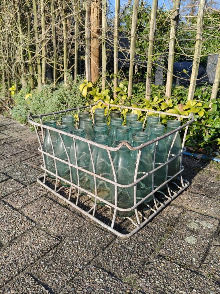 Melkflessen vintage retro vazen, Ophalen of Verzenden, Overige kleuren, Glas, Minder dan 50 cm
