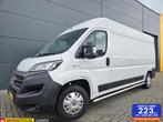 Fiat Ducato 2.3 MultiJet L3H2 Cruise Navigatie Camera, Auto's, Bestelauto's, Voorwielaandrijving, Gebruikt, Euro 6, 2500 kg