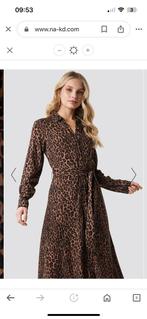 Na-kd riem jurk leo luipaard cheetah, Kleding | Dames, Ophalen of Verzenden, Onder de knie, Bruin, Zo goed als nieuw