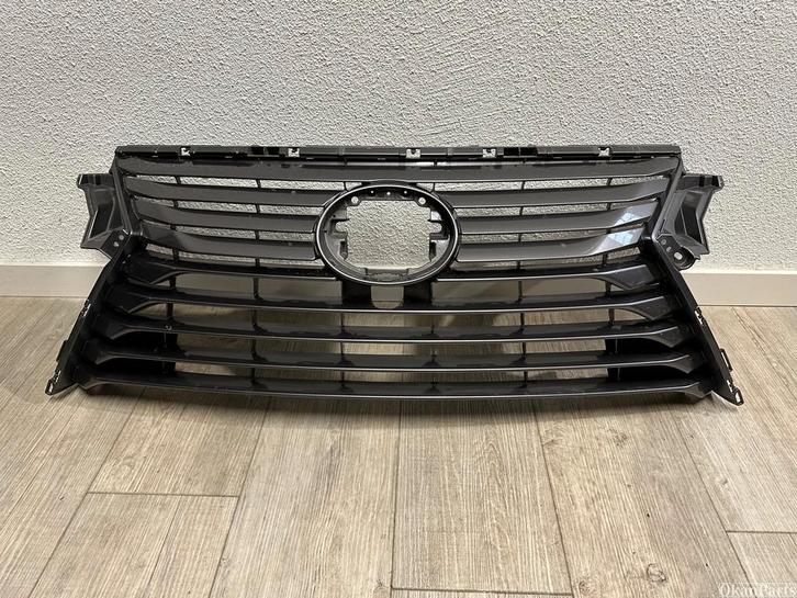 Lexus RX Grille GG210-11420, Auto-onderdelen, Carrosserie en Plaatwerk, Lexus, Voor, Gebruikt, Ophalen of Verzenden