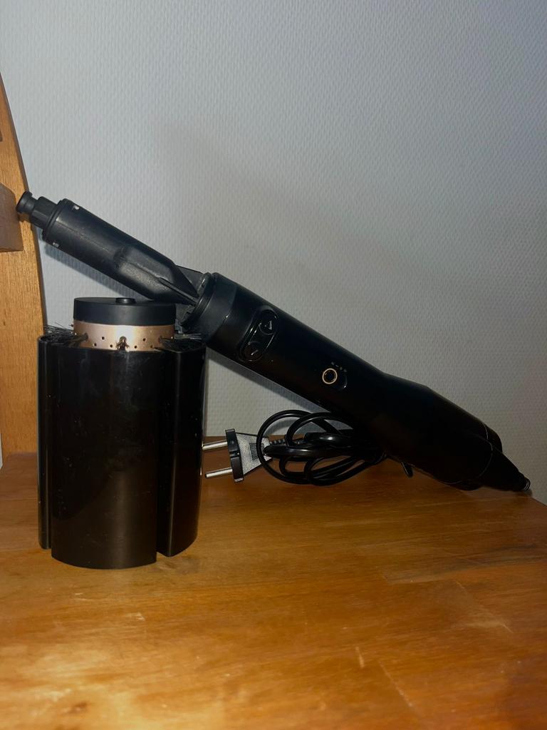 BaByliss Blowout borstel - werkt goed, Ophalen, Gebruikt, Kam of Borstel