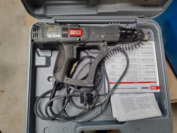 Bankschroef machine senco ds275-ac beschikbaar voor biedingen