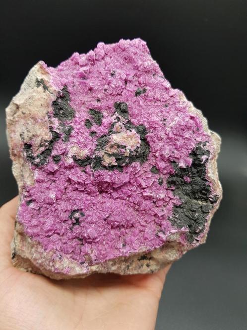 Cobalto Calciet ruim 1kg, Verzamelen, Mineralen en Fossielen, Mineraal, Ophalen of Verzenden