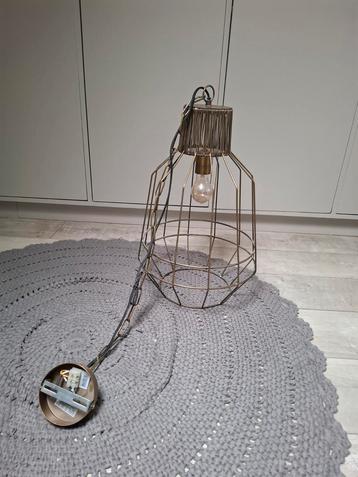 Hanglamp beschikbaar voor biedingen