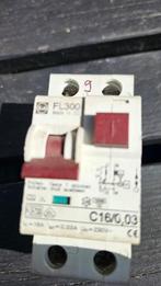 aardlekschakelaar, 2 polig C-16 0,03 ( alamat ), Ophalen of Verzenden, Gebruikt