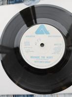 Patti Smith Group - Because the Night 7" Vinyl, Ophalen of Verzenden, Gebruikt, Overige formaten, Alternative