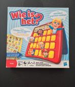 Wie is het spel., Een of twee spelers, Ophalen of Verzenden, Zo goed als nieuw, Hasbro
