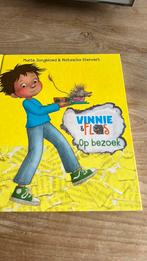 Kinderboek:  Vinnie & Flos Op bezoek, Ophalen of Verzenden, Zo goed als nieuw, Marte Jongbloed