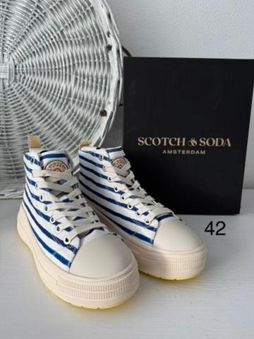 NIEUW > Blauw/Witte sneaker / 42 / Scotch & Soda, Kleding | Dames, Schoenen, Nieuw, Sneakers of Gympen, Blauw, Verzenden