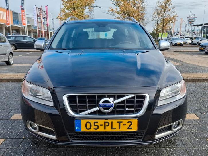 Volvo V70 2.0 T R-DESIGN, Auto's, Volvo, Particulier, V70, Airbags, Airconditioning, Alarm, Bluetooth, Boordcomputer, Centrale vergrendeling