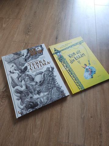 Twee prachtige, grote kinderboeken  beschikbaar voor biedingen